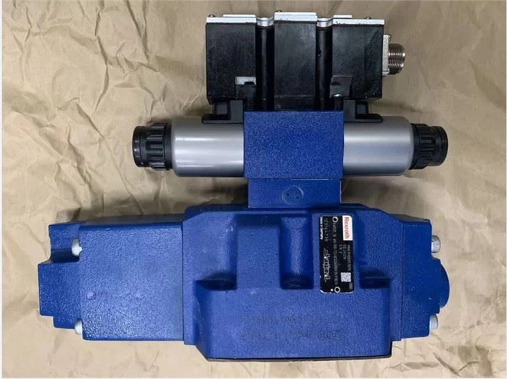 4WR 4WRZ 4WRZE 4WRZE16W8 REXROTH Electro Hydraulic Directional Valve 4WRZE16W8-100-7X/6EG24N9K31/A1M